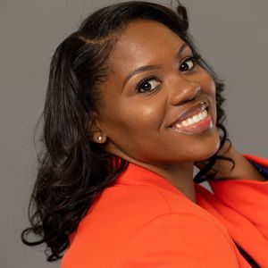 Meet your Posher, Patrice